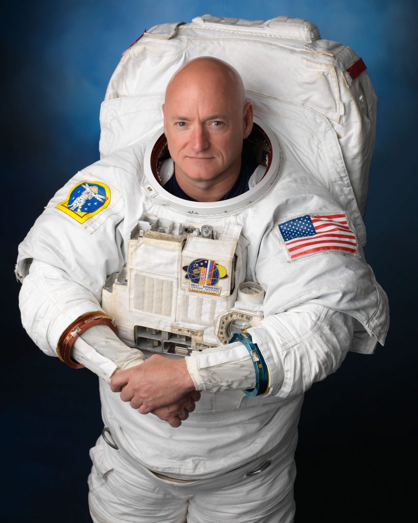 Official portrait of Expedition 45/46 long duration astronaut Scott Kelly in EMU. Photo Date: August 11, 2014. Location: Building 8, Room 183 - Photo Studio. Photographer: Robert Markowitz